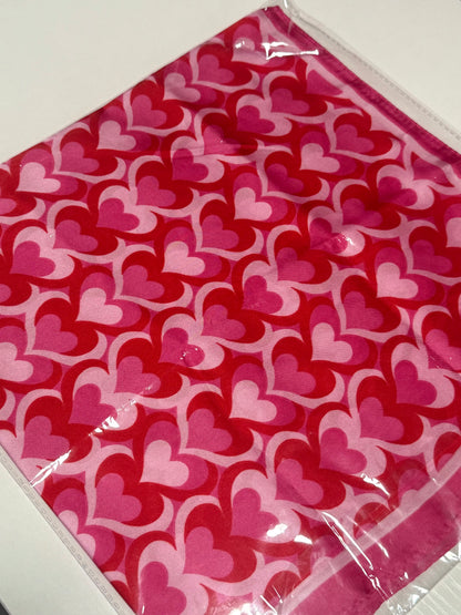Pañuelo rosa corazones