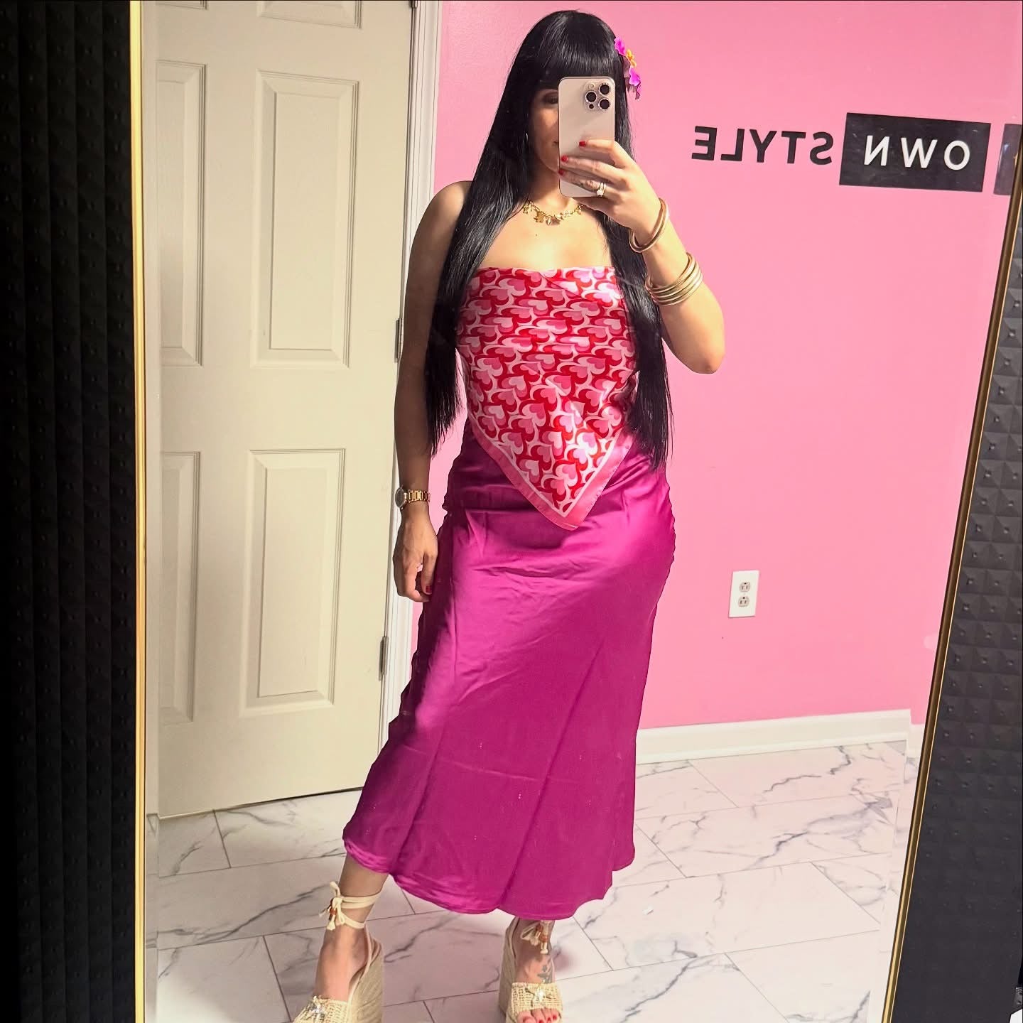 Pañuelo rosa corazones